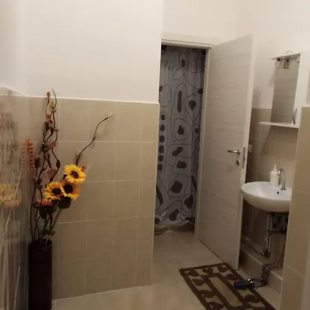 Raffaella Guest house